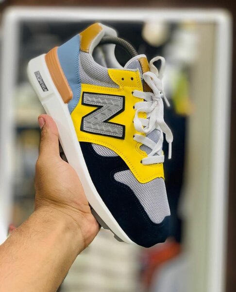 Sneakers colorés pour hommes