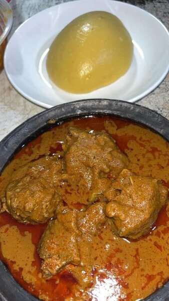 Viande de brousse foutou/riz