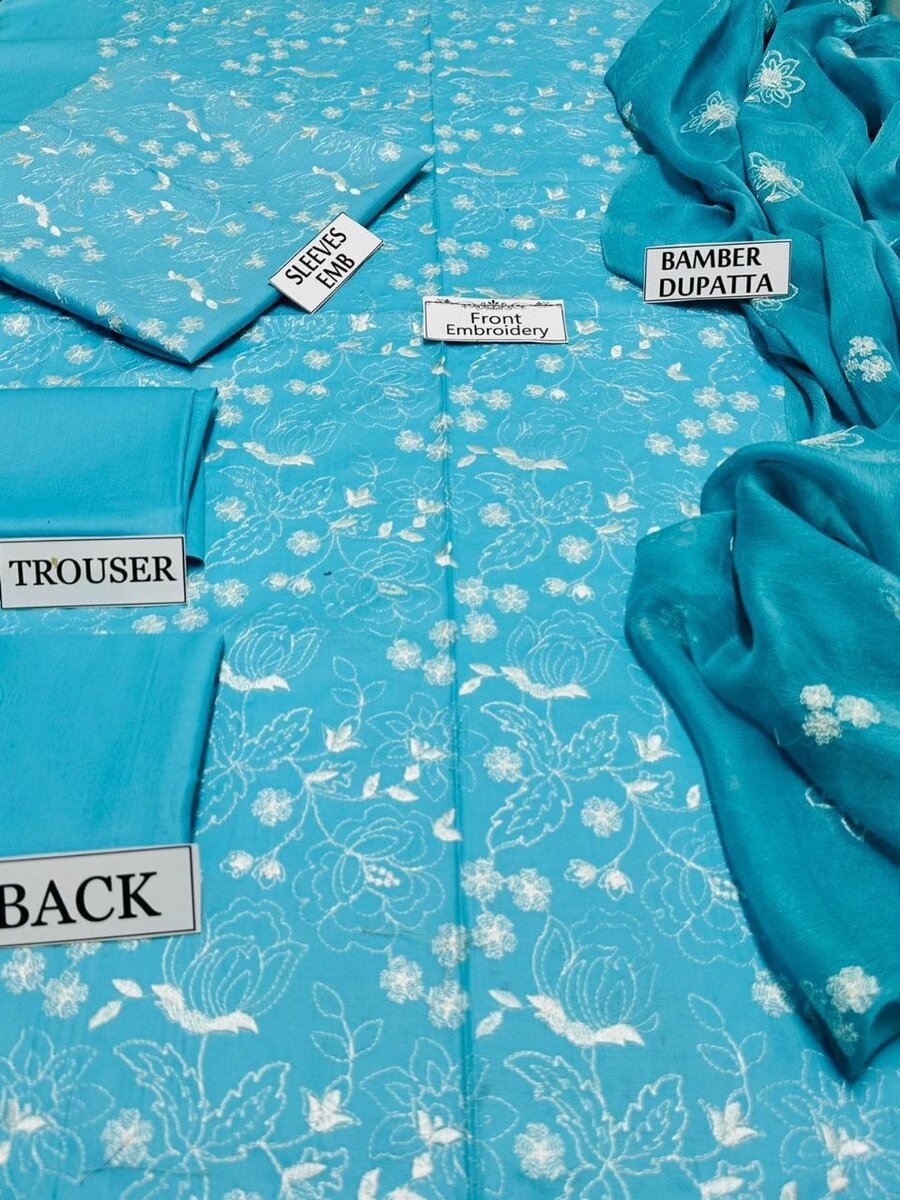 3 pcs women's unstitched Embroidered suit Lawn