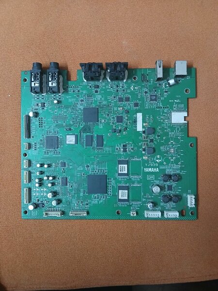Depanage et  Carte mère Yamaha