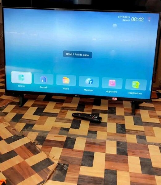 Télévision HD avec Télécommande