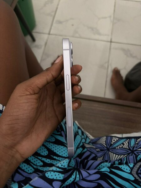 iPhone 14 Blanc 128GB