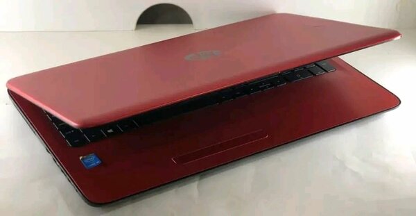 Ordinateur Portable HP Rouge 15"