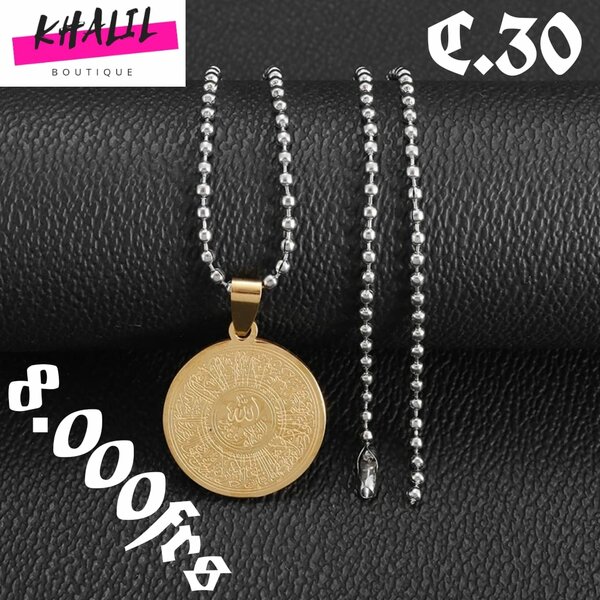 Pendentif décoratif de style islamique avec sourates protectrices
