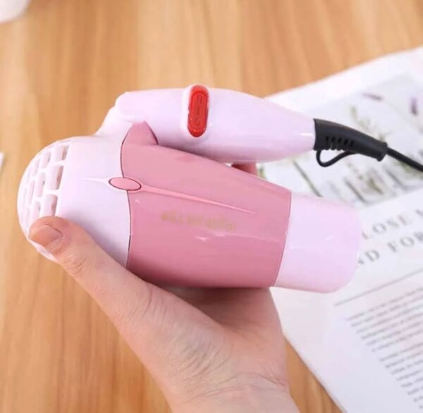 Mini sèche-cheveux pliable