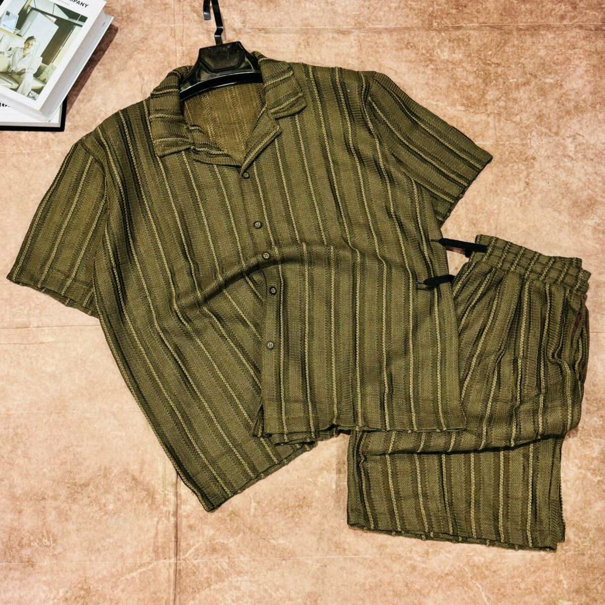 2 Piece Available