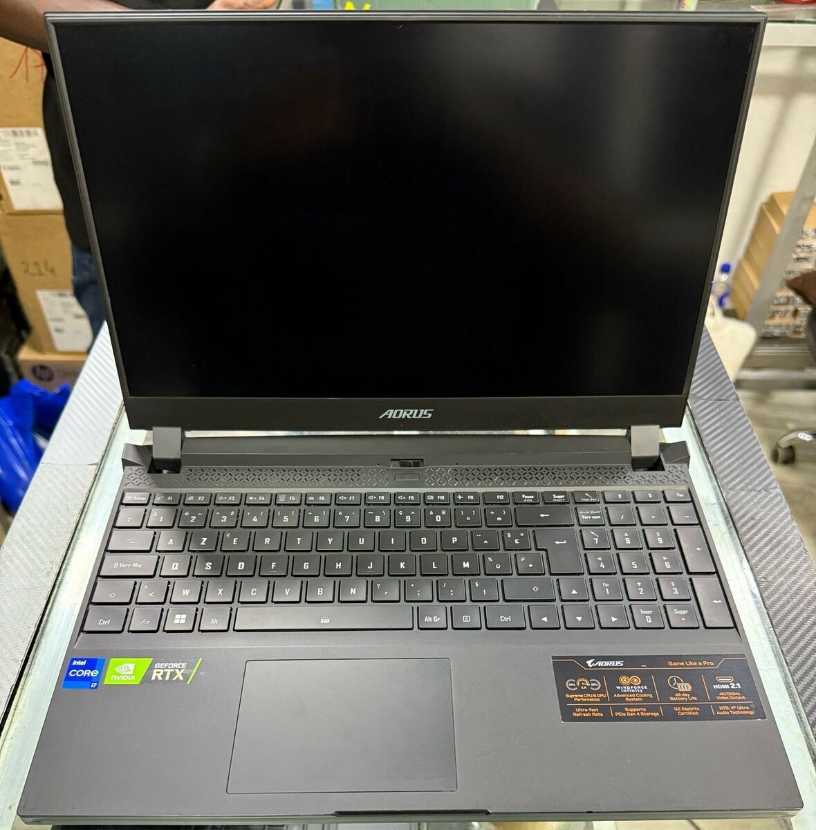 PC gigabyte aorus 15p i7 11th