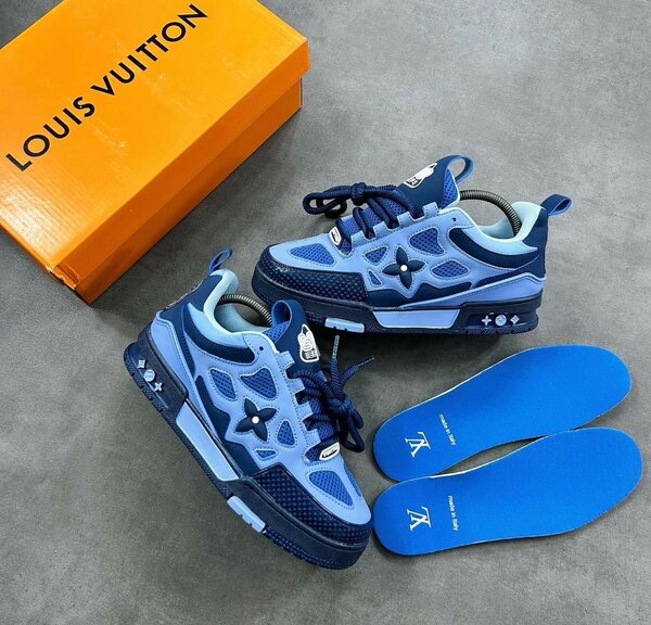 LOUIS VUITTON CLASSIC