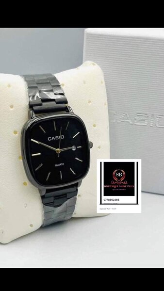 Montre Casio authentique avec sa boîte