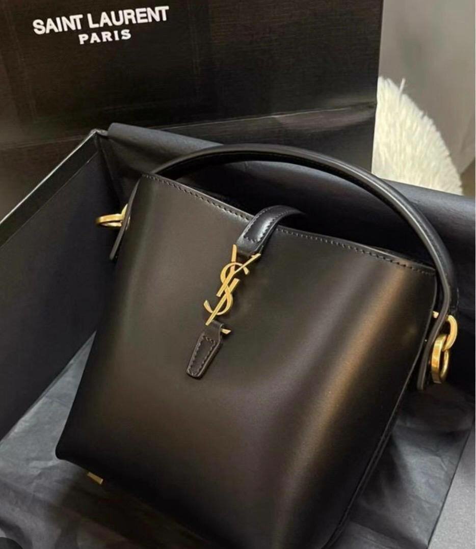 Yves Saint Laurent en coffret