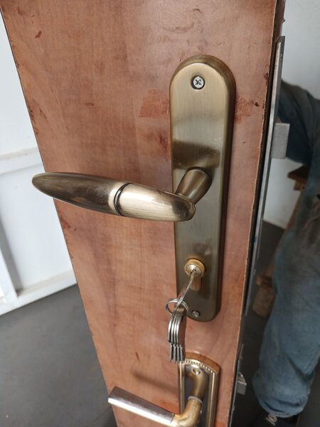 Poignée de porte élégante