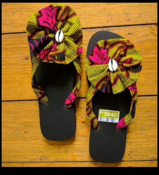 Tongs Africaines Colorées