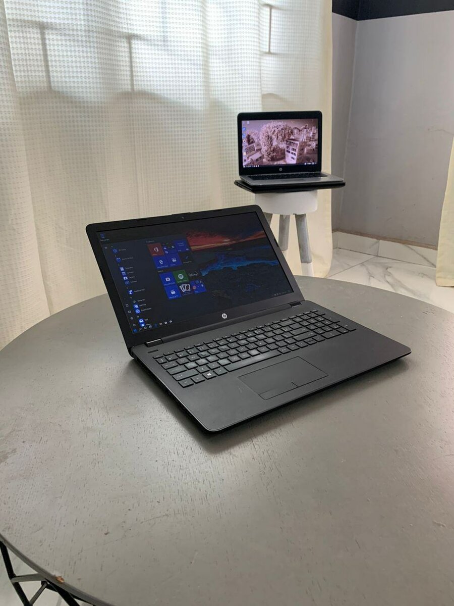 HP i3 5th Generation laptop