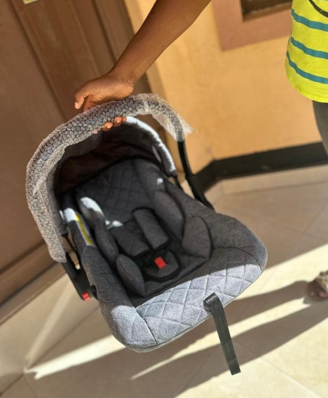 Baby carrier carseats