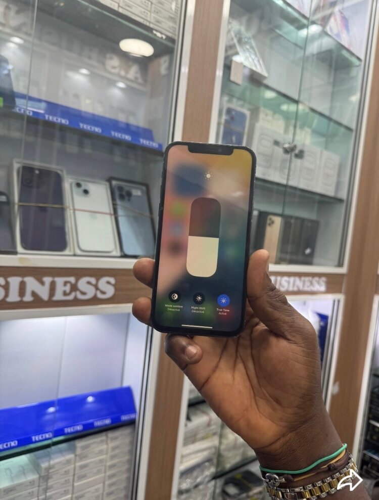 iPhone 11 pro 128Go