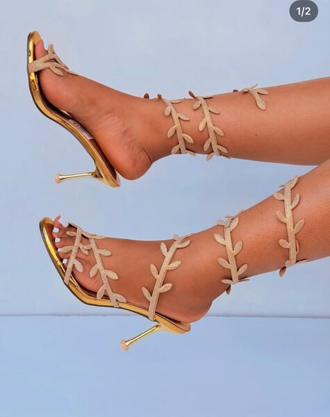 Sandales romantiques en strass