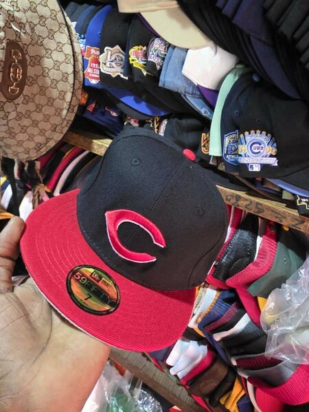 Casquette Snapback Rouge Noire