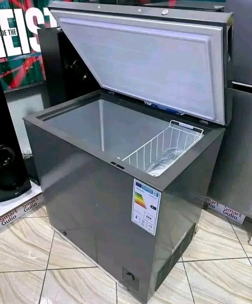 Congélateur coffre Hisense