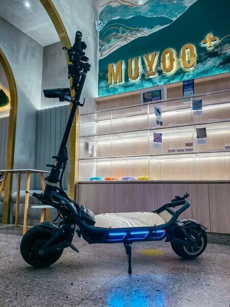 Trottinette électrique M41 neuve