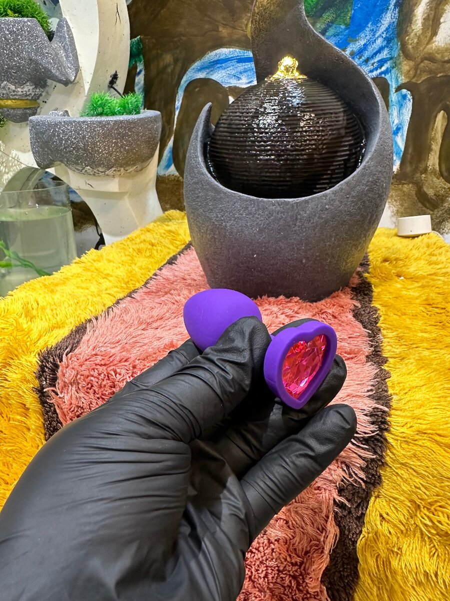 Plug en silicone avec bijou