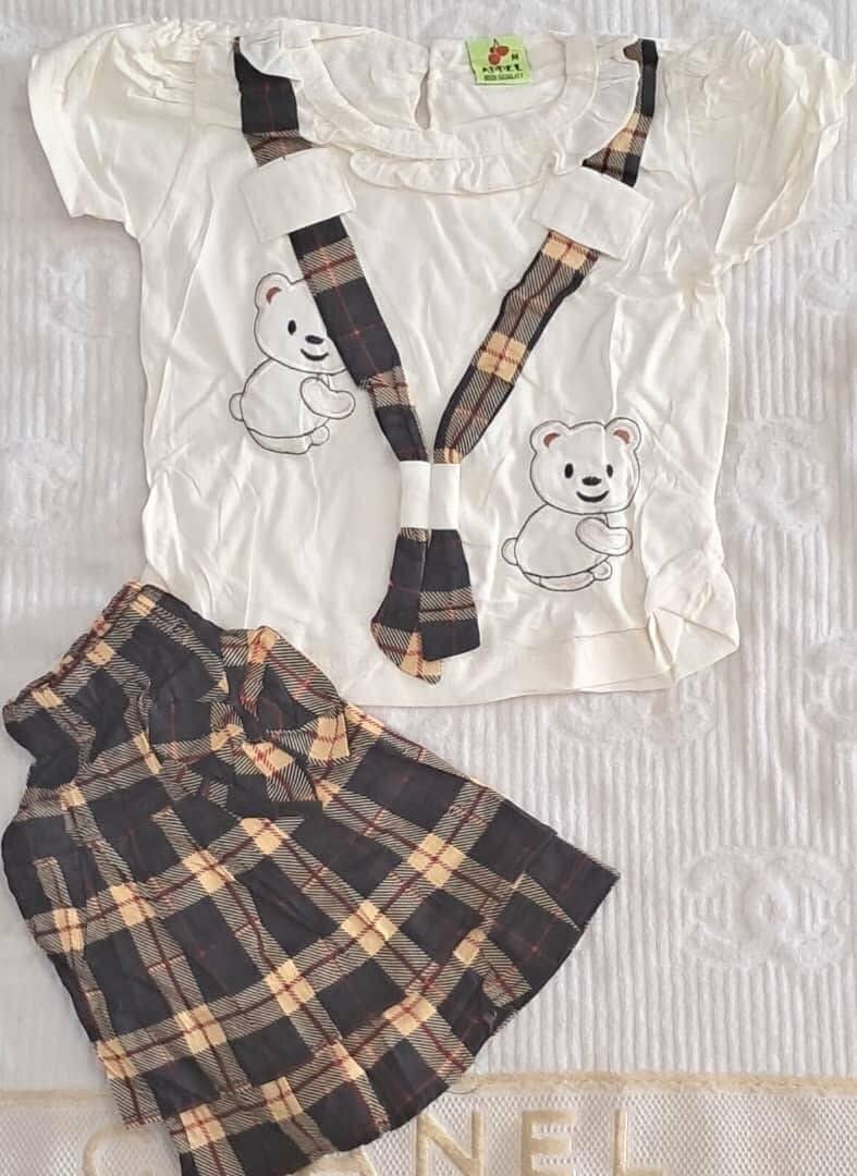 Baby girls wear