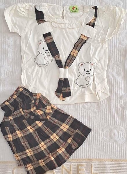 Baby girls wear