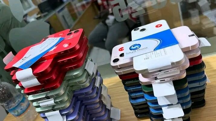 Smartphones 128GB Débloqués