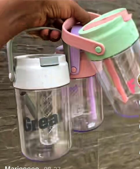 Gourde en plastique portable