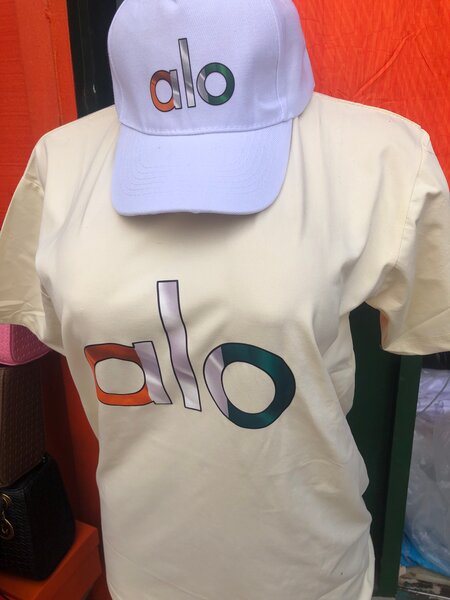 Casquette et T-shirt "alo"