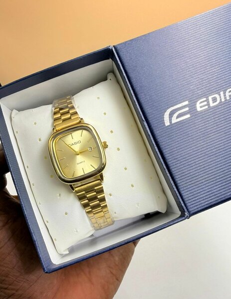 Montre Casio élégante homme