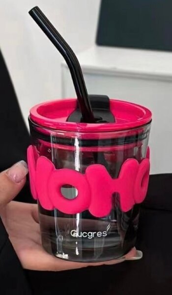 Insulated Tumbler with Straw