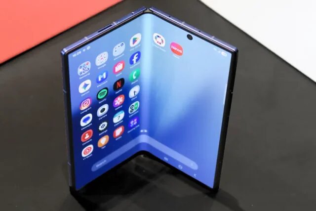 Galaxy Z Fold7 Smartphone