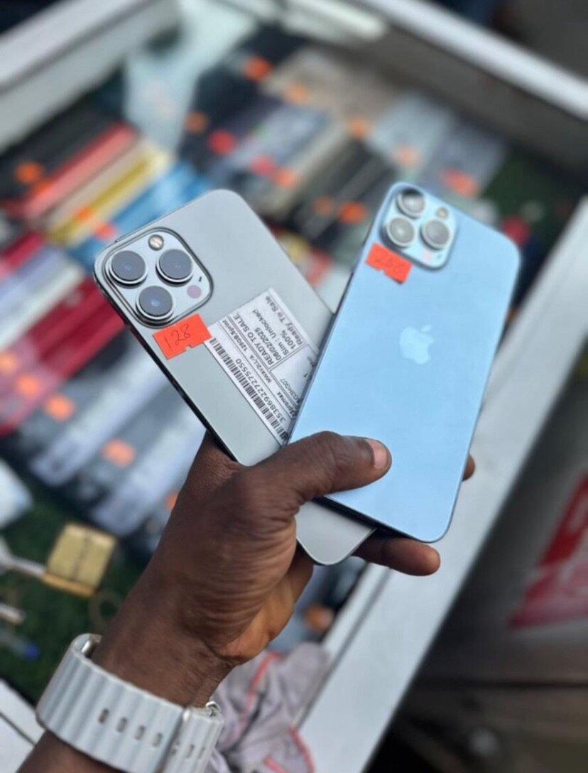 iPhone X, iPhone XR & 13proMax