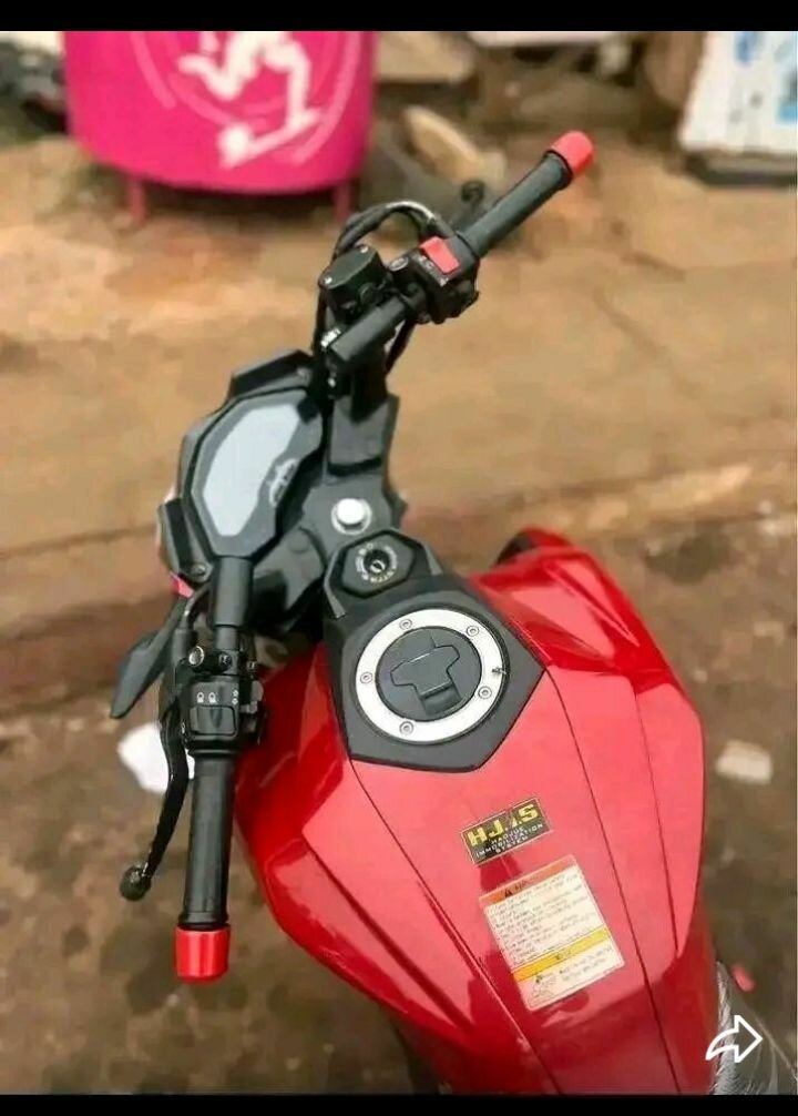 Moto rouge Yamaha occasion