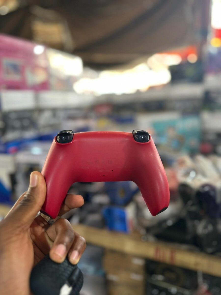 Manette sans fil PS5 rouge