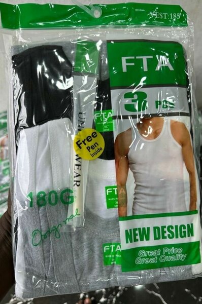 3debardeurs de couleurs gris, noir,blanc