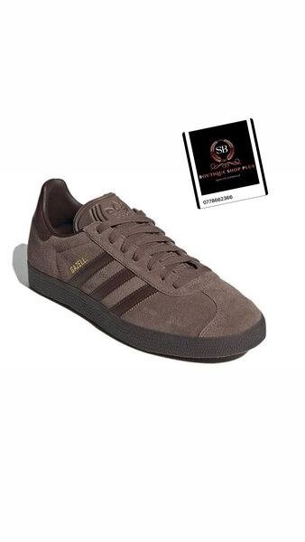 Baskets en daim marron