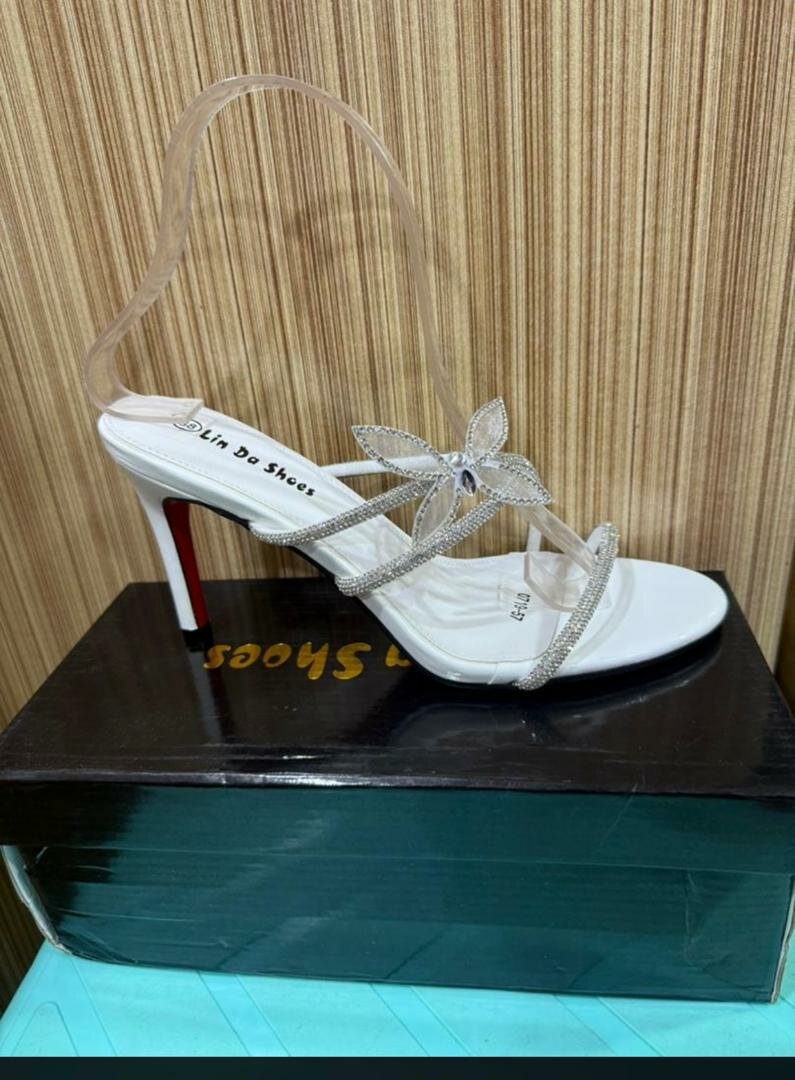 Sandales à talons élégantes