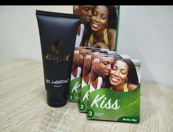 1 lubrifiant+ 12 préservatifs