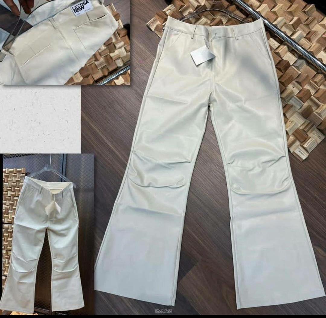 Pantalons évasés en cuir