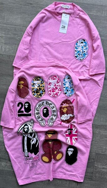 T-shirts roses graphiques tendance