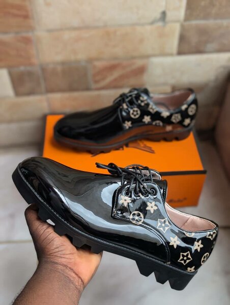 Chaussures habillées homme en cuir