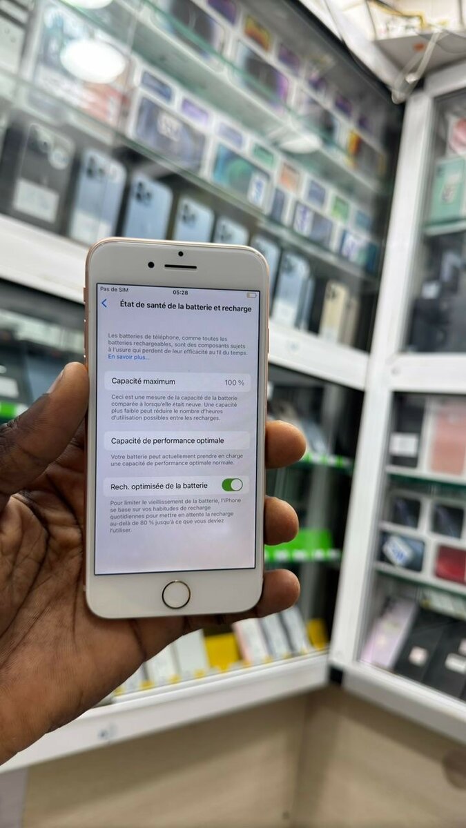 iPhone 8 64g propre
