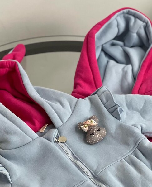 Яркие утеплённые кофточки на прохладные дни до малышек