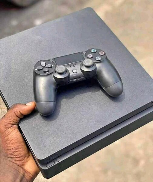 Console PS5 avec manette