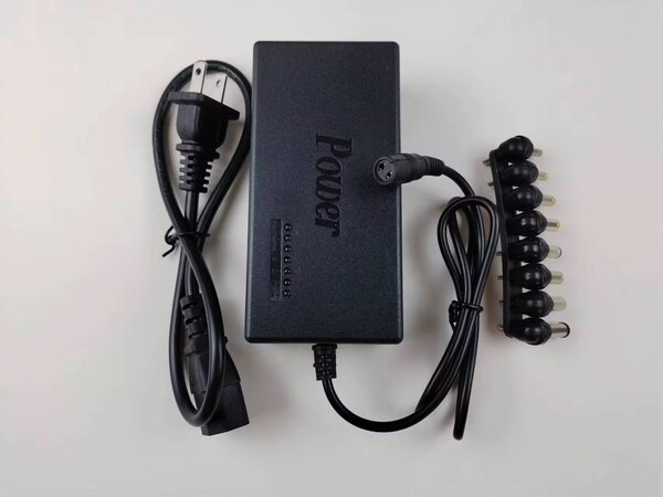 Adaptateur Secteur Universel pour Ordinateur Portable