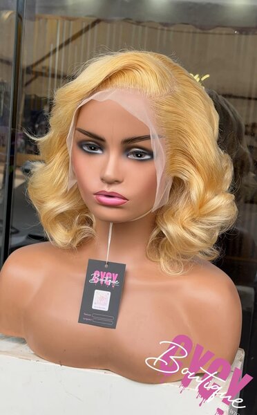 Perruque blond curls