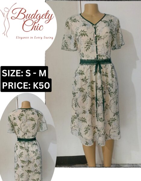 Chic women's dress color white size: s - m