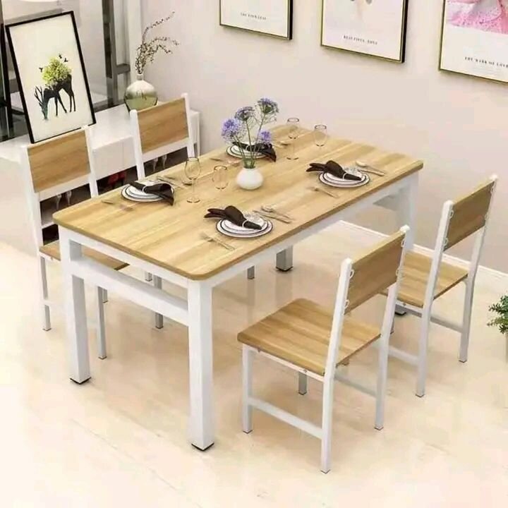 Table à manger moderne