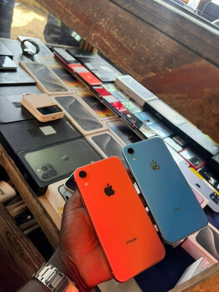 iPhone XR